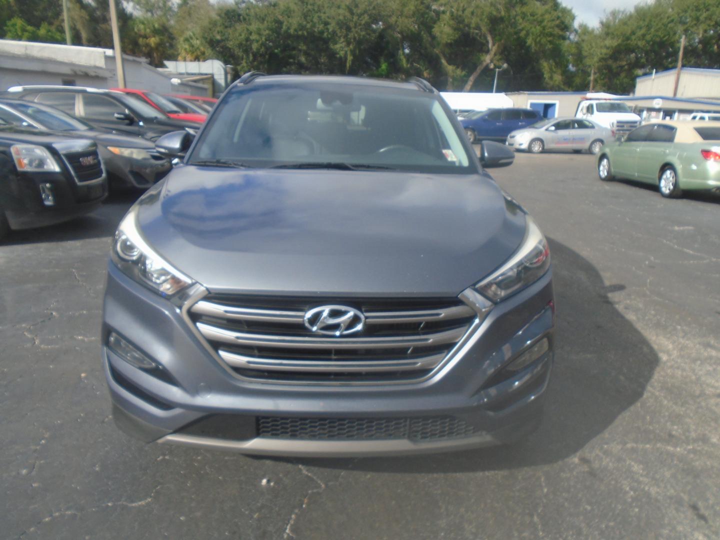 2016 Hyundai Tucson (KM8J33A24GU) , located at 6112 N Florida Avenue, Tampa, FL, 33604, (888) 521-5131, 27.954929, -82.459534 - Photo#1